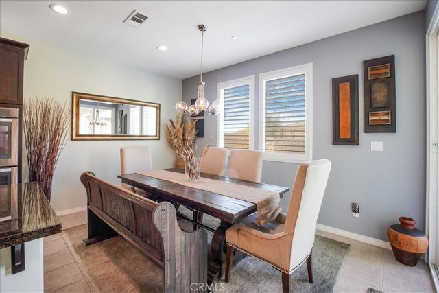 27323 Ardella Place, Saugus, CA 91350