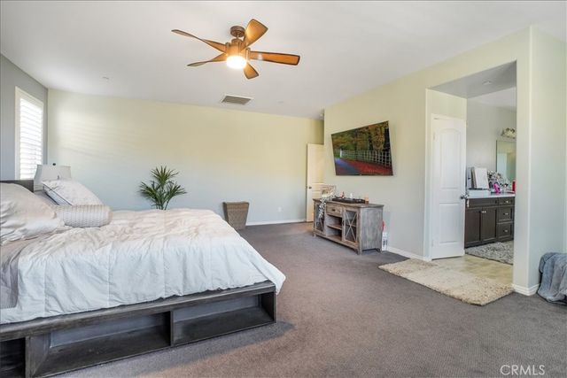 27323 Ardella Place, Saugus, CA 91350