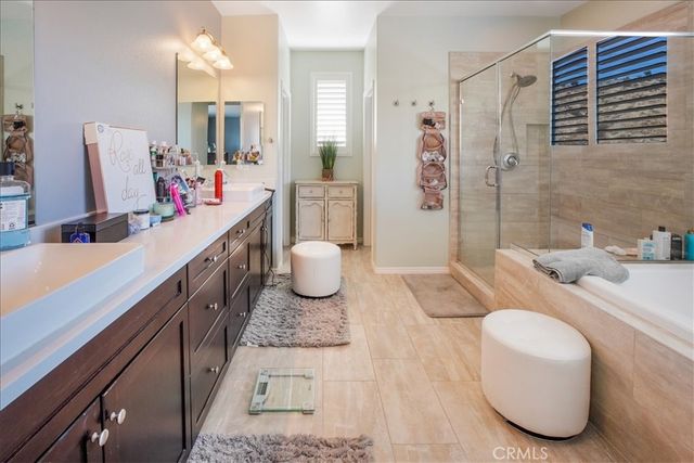 27323 Ardella Place, Saugus, CA 91350