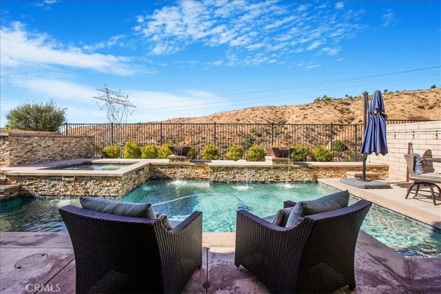 27323 Ardella Place, Saugus, CA 91350