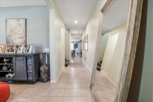 27323 Ardella Place, Saugus, CA 91350