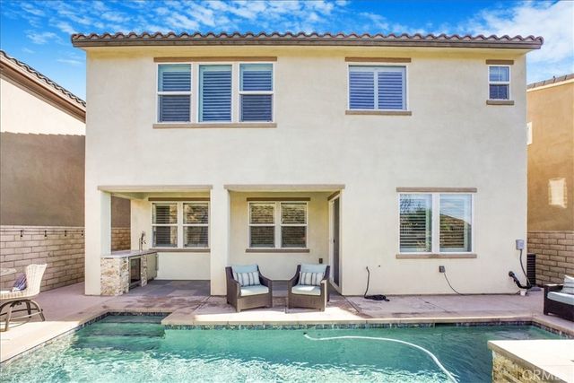 27323 Ardella Place, Saugus, CA 91350