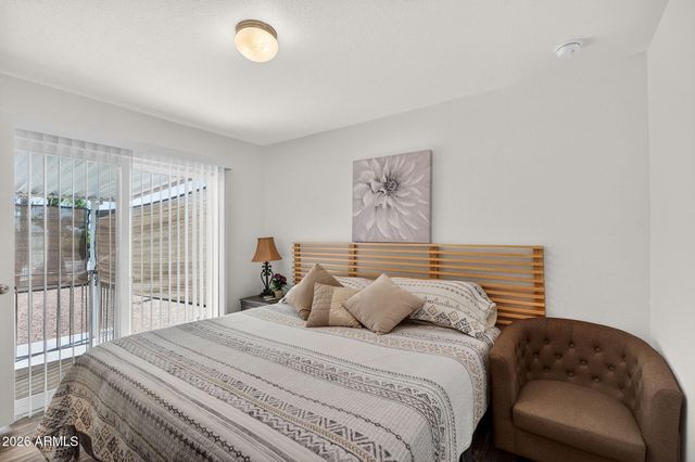 202 N MERIDIAN Road 220, Apache Junction, AZ 85120