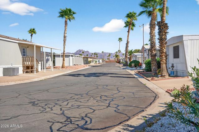 202 N MERIDIAN Road 220, Apache Junction, AZ 85120