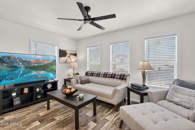 202 N MERIDIAN Road 220, Apache Junction, AZ 85120