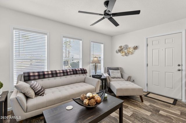 202 N MERIDIAN Road 220, Apache Junction, AZ 85120