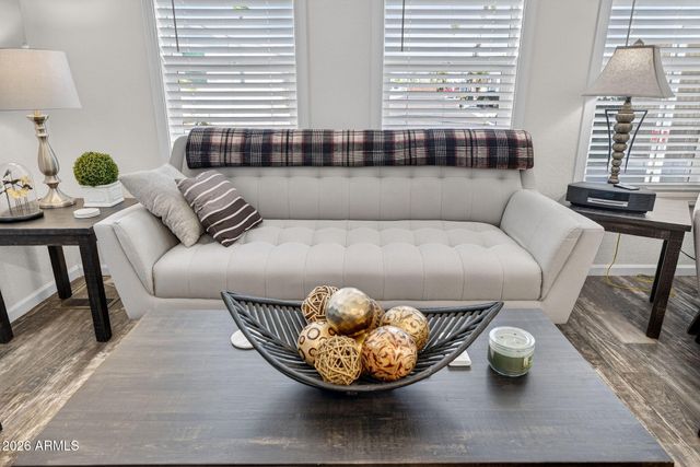 202 N MERIDIAN Road 220, Apache Junction, AZ 85120