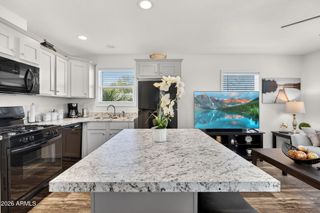 202 N MERIDIAN Road 220, Apache Junction, AZ 85120