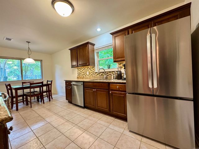 1909 Creekwood Drive, Conway, AR 72032