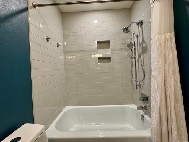 1909 Creekwood Drive, Conway, AR 72032