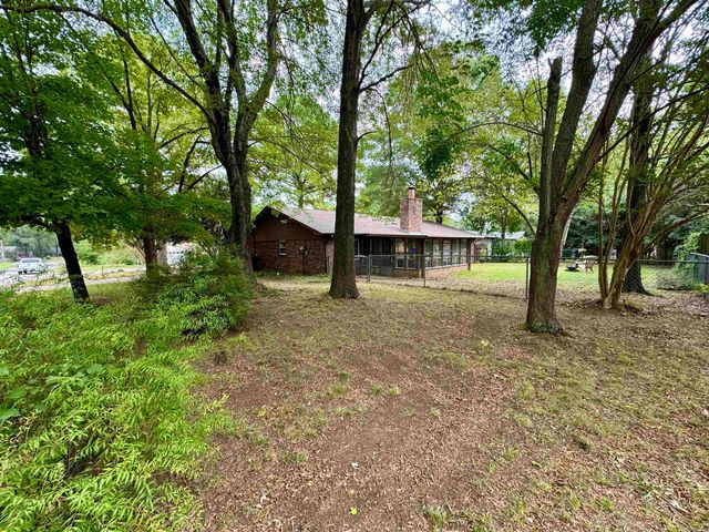 1909 Creekwood Drive, Conway, AR 72032