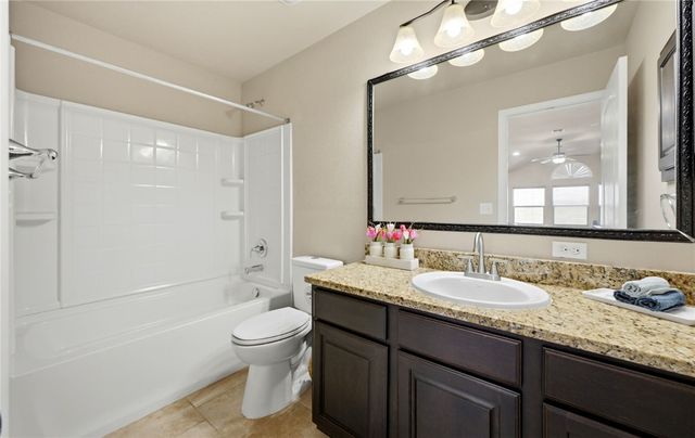 2118 Cardinales Lane, Corpus Christi, TX 78414