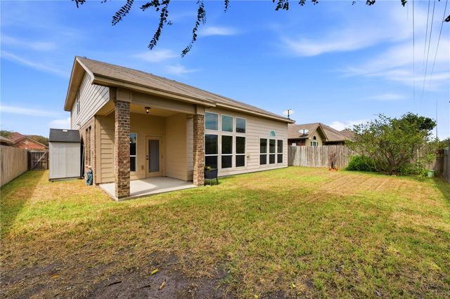 2118 Cardinales Lane, Corpus Christi, TX 78414