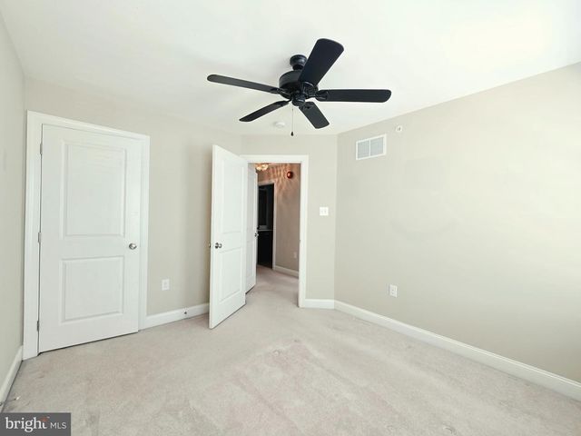 301 W HAMLIN AVE, Telford, PA 18969