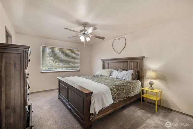 10430 Carter Street SE, Yelm, WA 98597