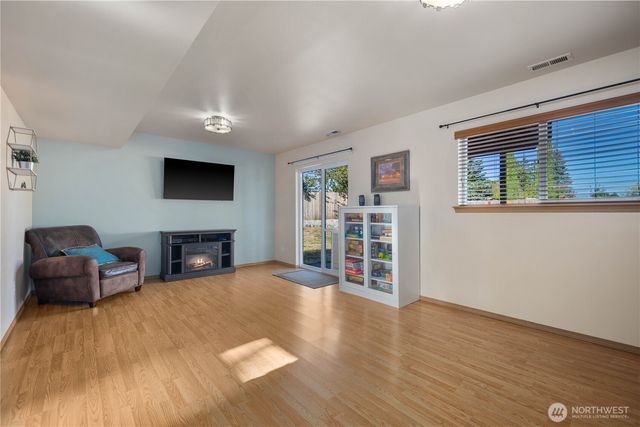 10430 Carter Street SE, Yelm, WA 98597