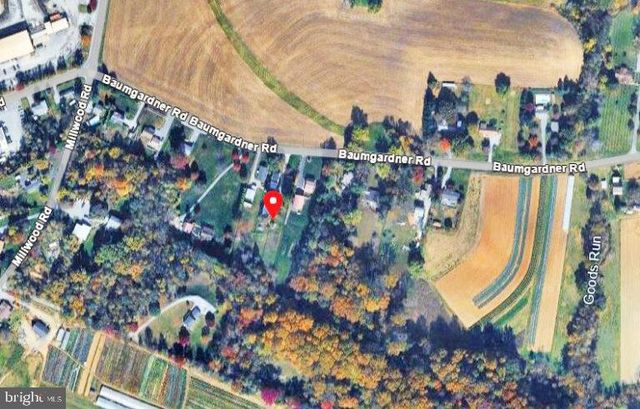 527 BAUMGARDNER RD, Willow Street, PA 17584