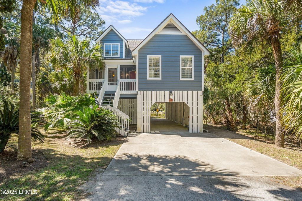 22 Ocean Marsh Lane, Harbor Island, SC 29920