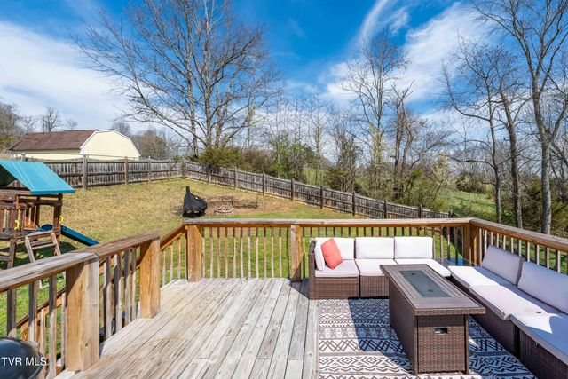 283 Ridgeview Drive, Gray, TN 37615