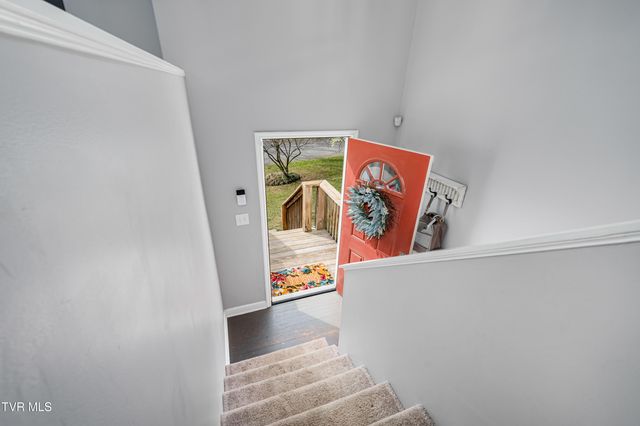 283 Ridgeview Drive, Gray, TN 37615