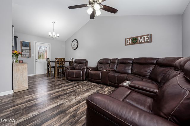 283 Ridgeview Drive, Gray, TN 37615