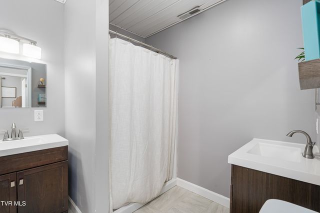 283 Ridgeview Drive, Gray, TN 37615