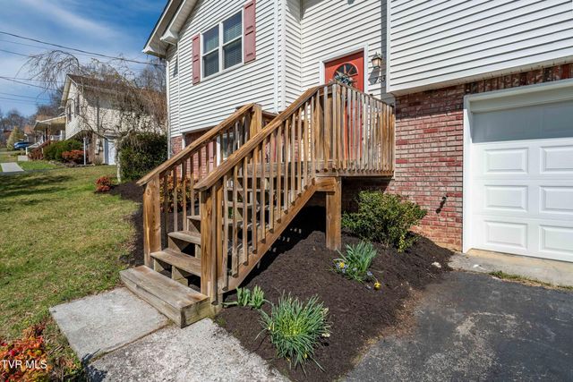 283 Ridgeview Drive, Gray, TN 37615