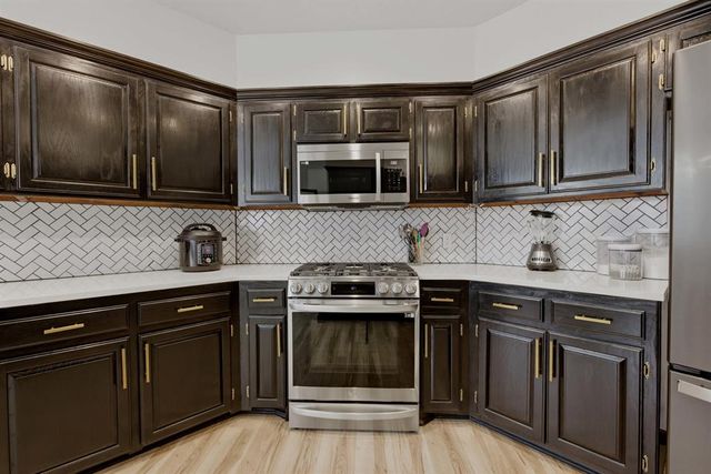 708 Colony Drive, Edmond, OK 73003