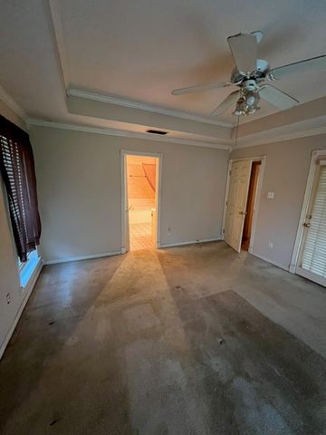 3236 Lexington Drive, Tyler, TX 75701