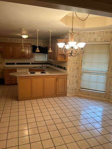 3236 Lexington Drive, Tyler, TX 75701