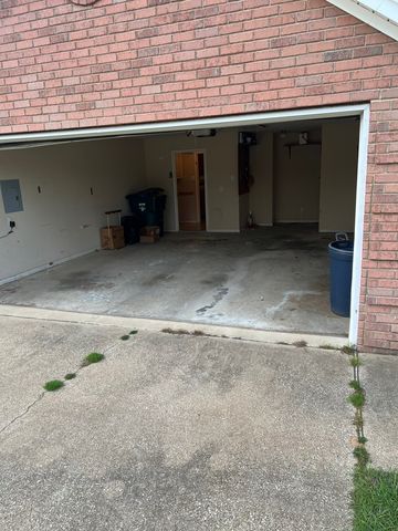 3236 Lexington Drive, Tyler, TX 75701