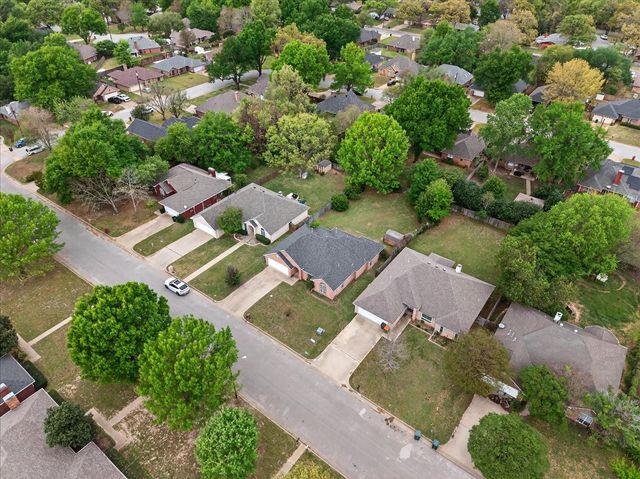 3236 Lexington Drive, Tyler, TX 75701