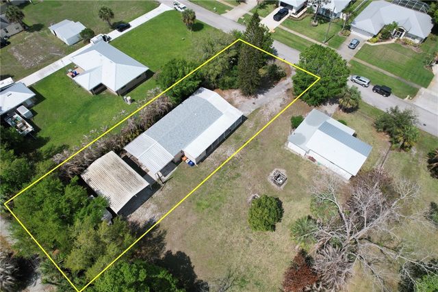 5519 95th Street, Sebastian, FL 32958