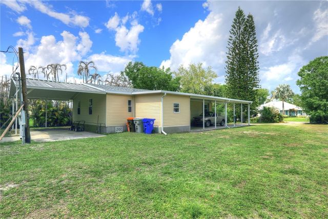 5519 95th Street, Sebastian, FL 32958