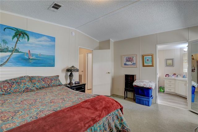 5519 95th Street, Sebastian, FL 32958