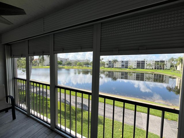 7340 Amberly Lane 205, Delray Beach, FL 33446