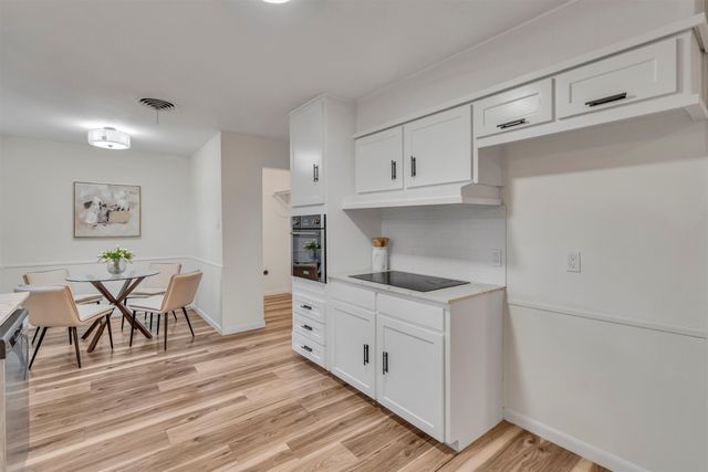 5229 Cockrell Avenue, Fort Worth, TX 76133