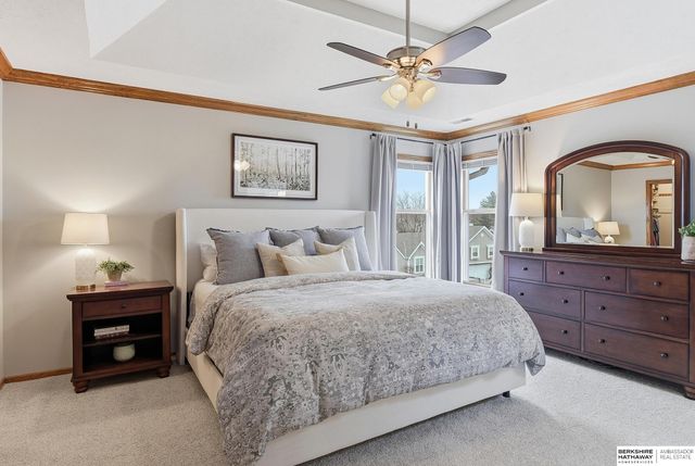 1006 Tekamah Lane, Papillion, NE 68046