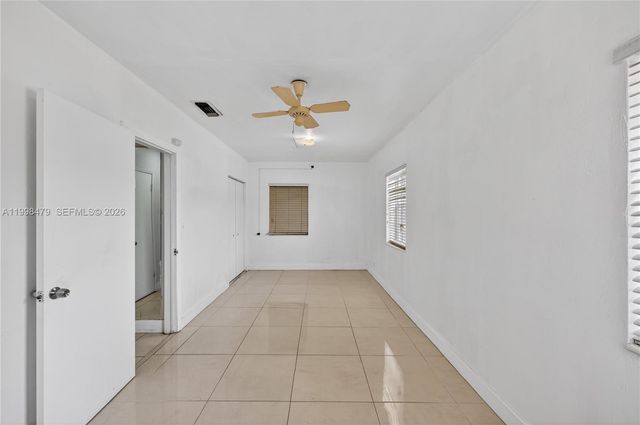 807 SW 26th Ct, Fort Lauderdale, FL 33315