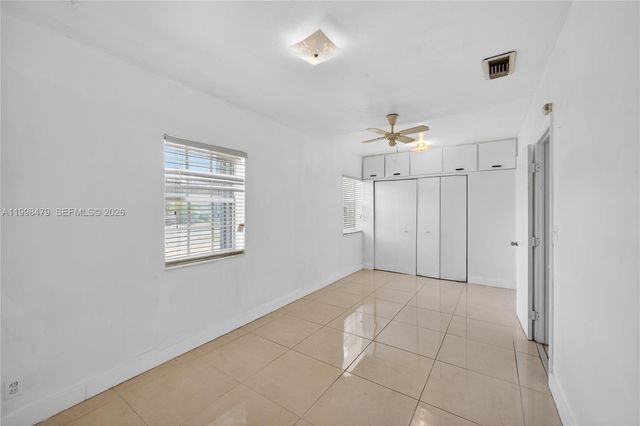 807 SW 26th Ct, Fort Lauderdale, FL 33315