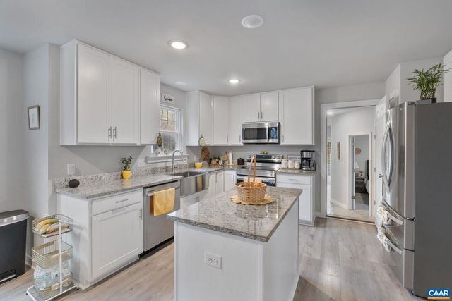 1035 LOVING RD, Keswick, VA 22942