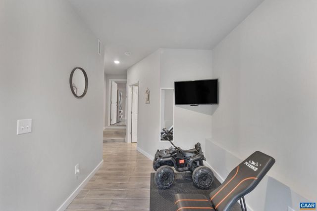 1035 LOVING RD, Keswick, VA 22942