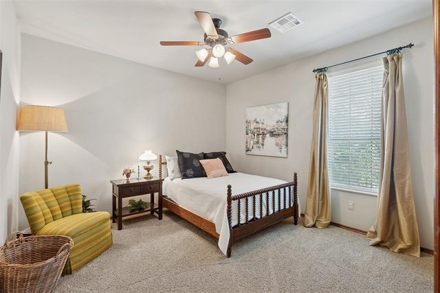 1017 Justin Drive, Yukon, OK 73099