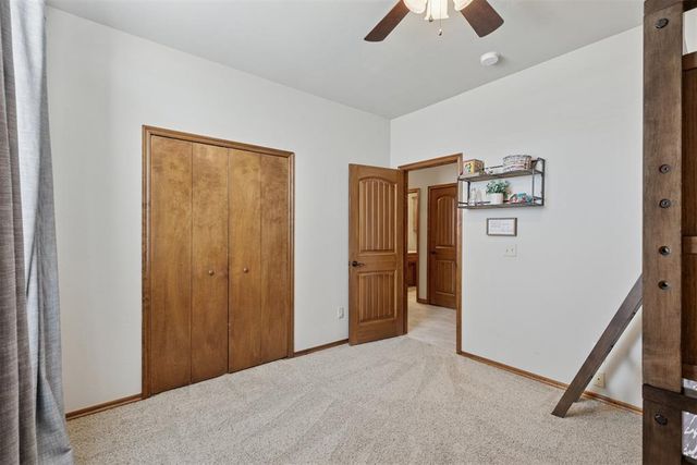 1017 Justin Drive, Yukon, OK 73099