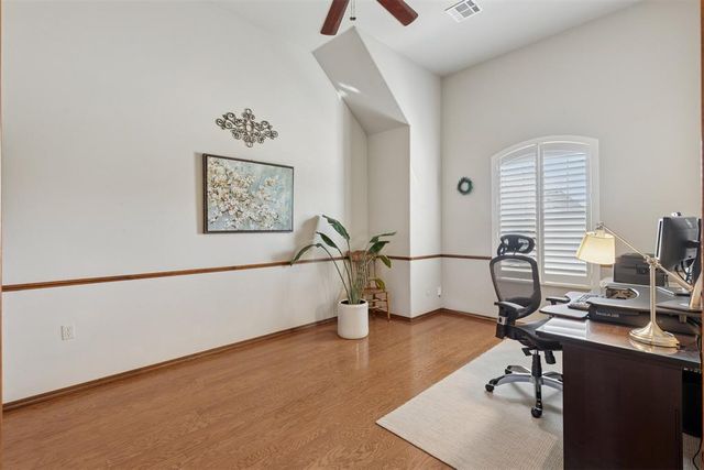 1017 Justin Drive, Yukon, OK 73099