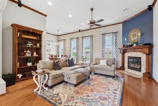 1017 Justin Drive, Yukon, OK 73099