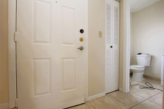 5200 NW 31st Avenue 98, Fort Lauderdale, FL 33309