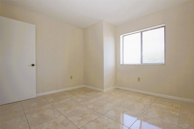 5200 NW 31st Avenue 98, Fort Lauderdale, FL 33309