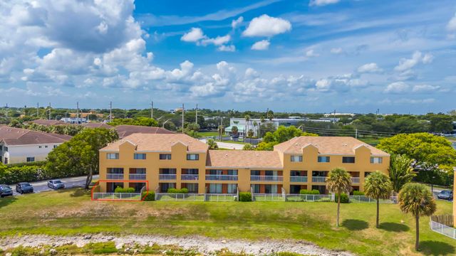 5200 NW 31st Avenue 98, Fort Lauderdale, FL 33309