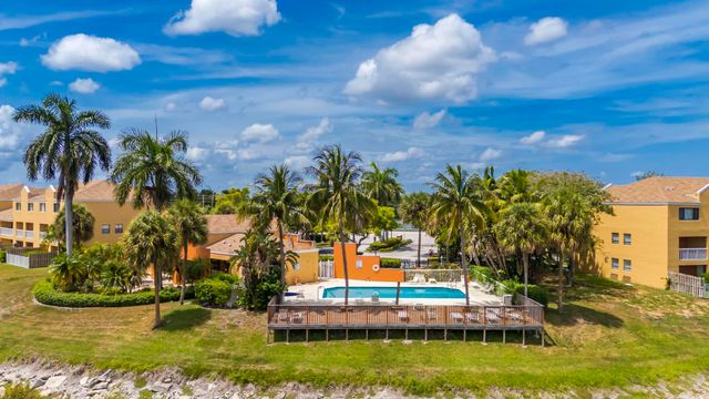 5200 NW 31st Avenue 98, Fort Lauderdale, FL 33309